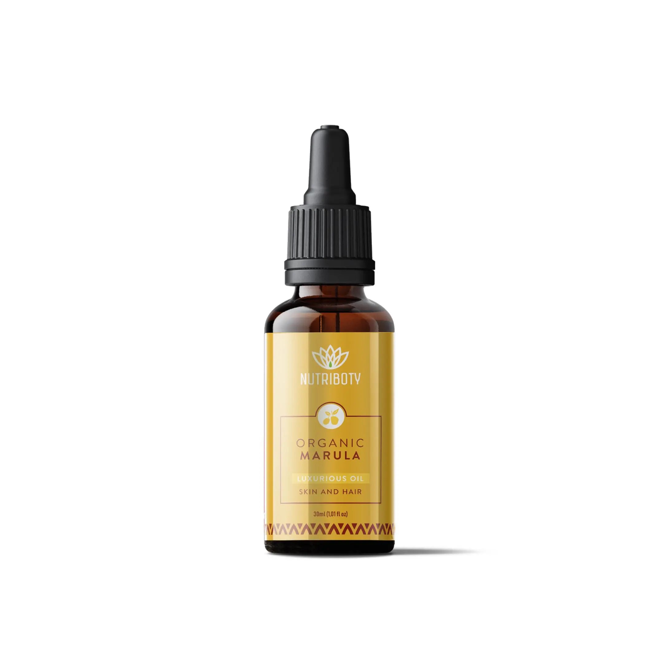 O óleo vegetal de Marula é ideal para ser usado no cabelo, pele, barba, unhas e couro cabeludo. Limpador facial e desmaquilhante, hidratante e emoliante com propriedades terapêuticas. Contém Vitamina C e E, Ómega 9 e Ácidos Linoleicos. Por ser antioxidante é um excelente aliado no combate ao envelhecimento da pele com poder antibacteriano e anti-inflamatório auxiliam no tratamento da acne e peles sensíveis. Elevado nível de ácido oleico ajuda a formar uma barreira protetora em volta da fibra capilar.