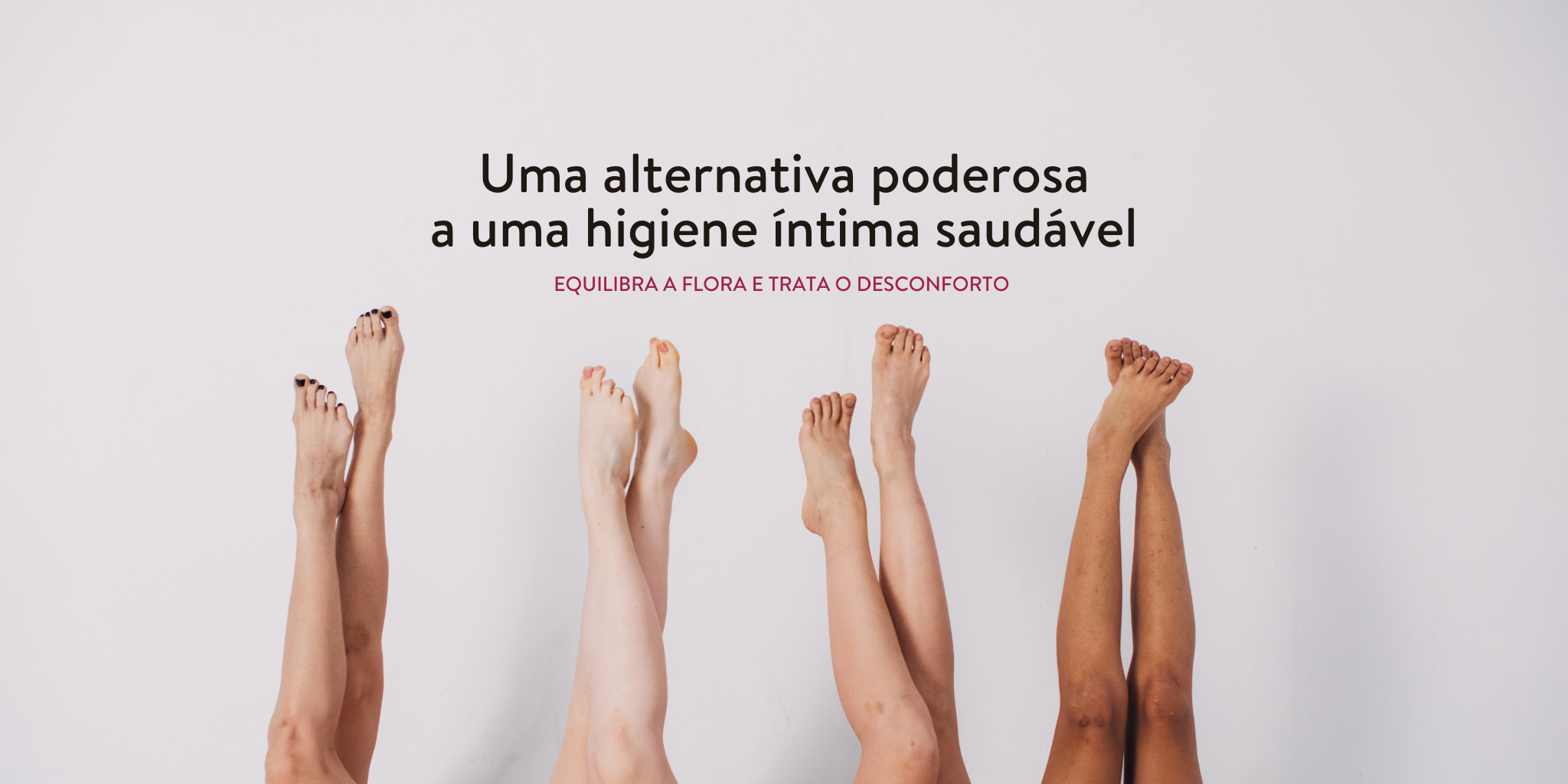 - Na pele (para lesões superficiais, por exemplo): Misture com o seu óleo vegetal preferido na proporção de 2 gotas de óleo essencial para 1 colher de sopa de óleo vegetal. Os óleos essenciais devem ser sempre diluídos para aplicação direta na pele;