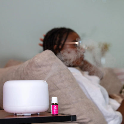 Crie um ambiente relaxante e aromático em casa com óleos essenciais 100% naturais. Transforme sua decoração com fragrâncias puras e desfrute de um refúgio tranquilo. Ambientador perfume de ambiente aromatizador sem químicos nocivos ao ambiente e à saúde.