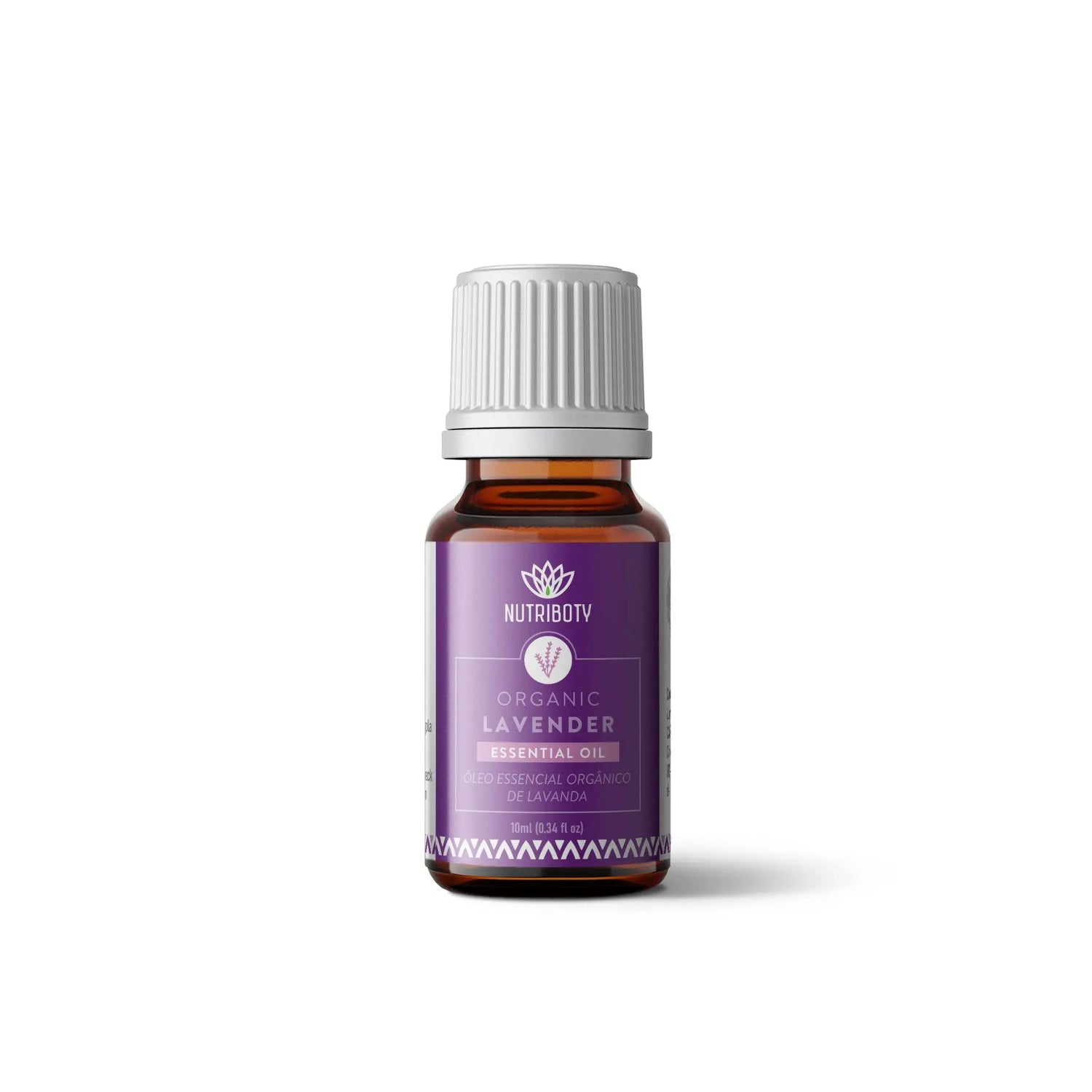 O Óleo Essencial de Lavanda é famoso pelo seu efeito calmante e pode complementar outros remédios sedativos para a insónia moderada, irritabilidade/agitação, dores de cabeça, enxaquecas e ansiedade. Dadas as suas propriedades antimicrobianas e relaxantes, pode também ser usada para problemas de pele, como infeções fúngicas, coceira, pequenas escoriações ou pequenos furúnculos de acne e cravos.